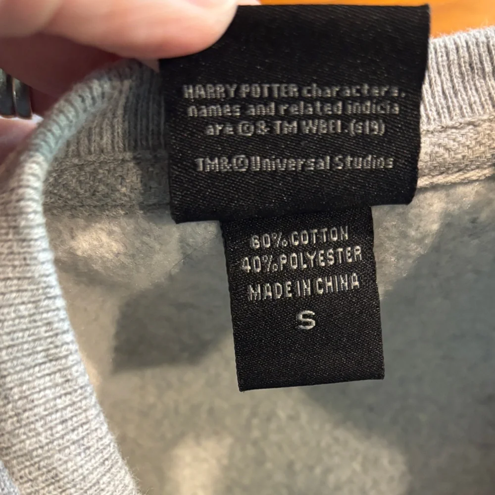 Ravenclaw Gray Sweatshirt Unisex - Picture 7 of 7